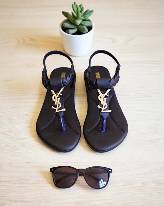 YxL sandle