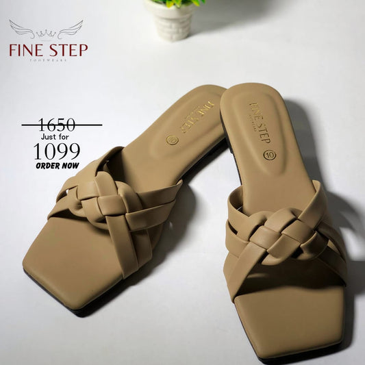 Casual sandals